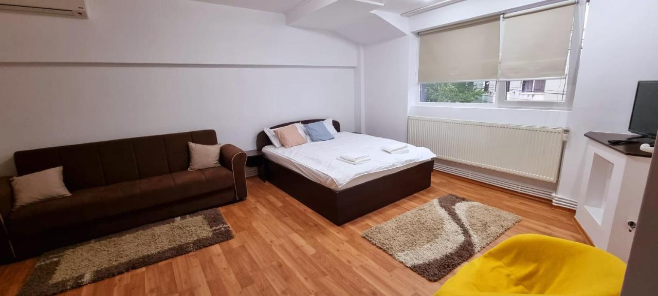 Apartamente Elegante In Regim Hotelier Iasi Exterior photo